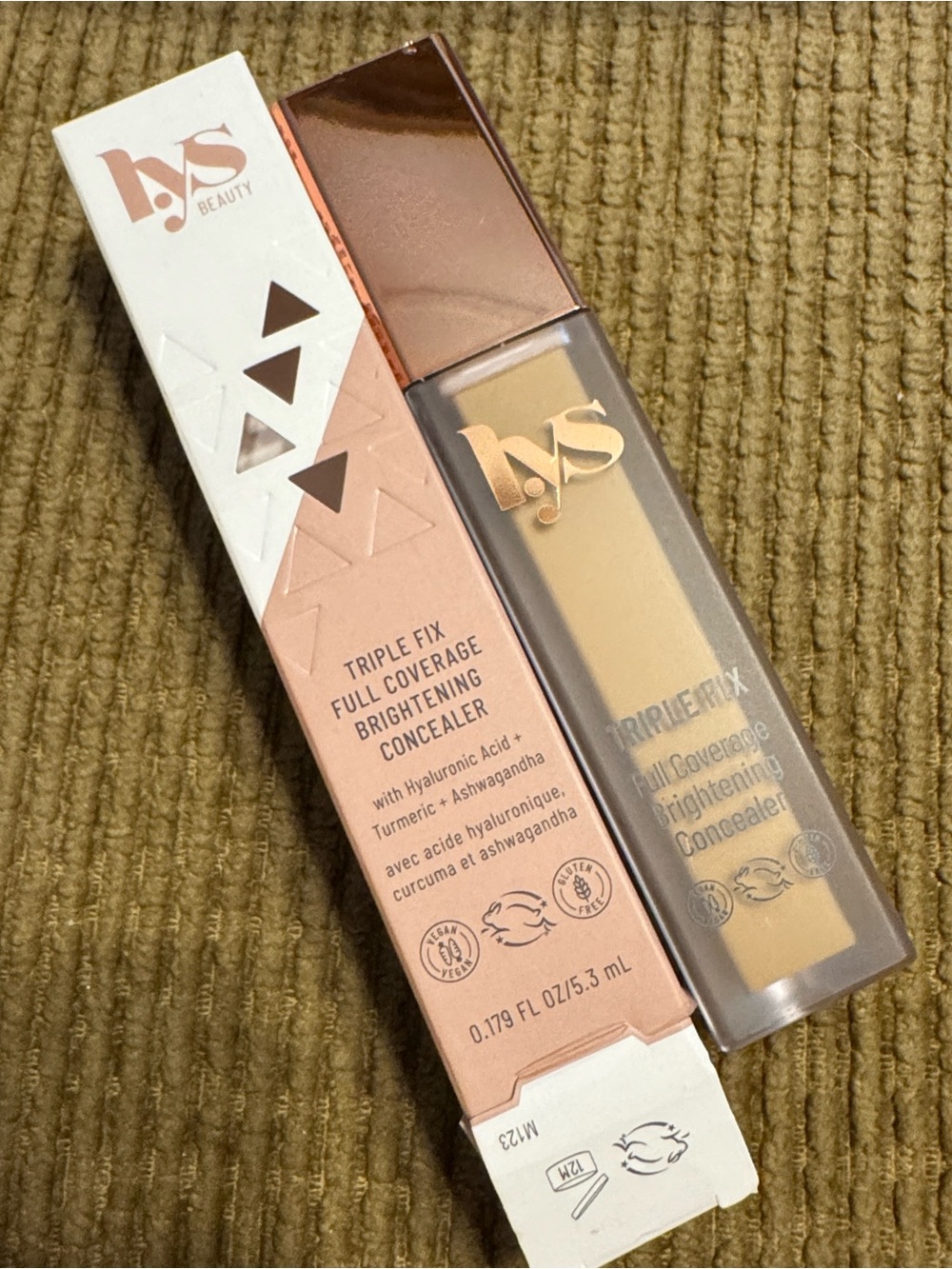 *NEW* LYS Beauty Concealer